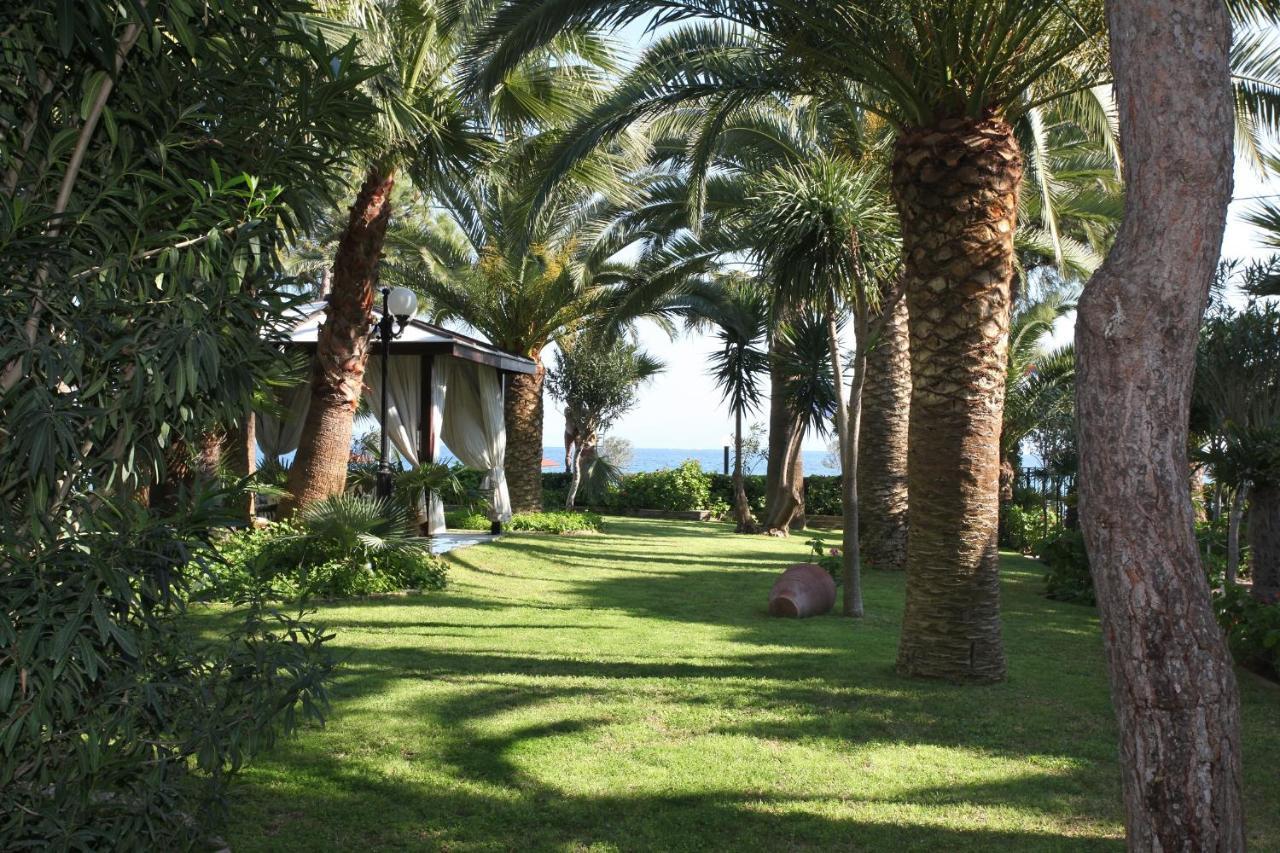 Ballos Apartments Néa Mákri Dış mekan fotoğraf